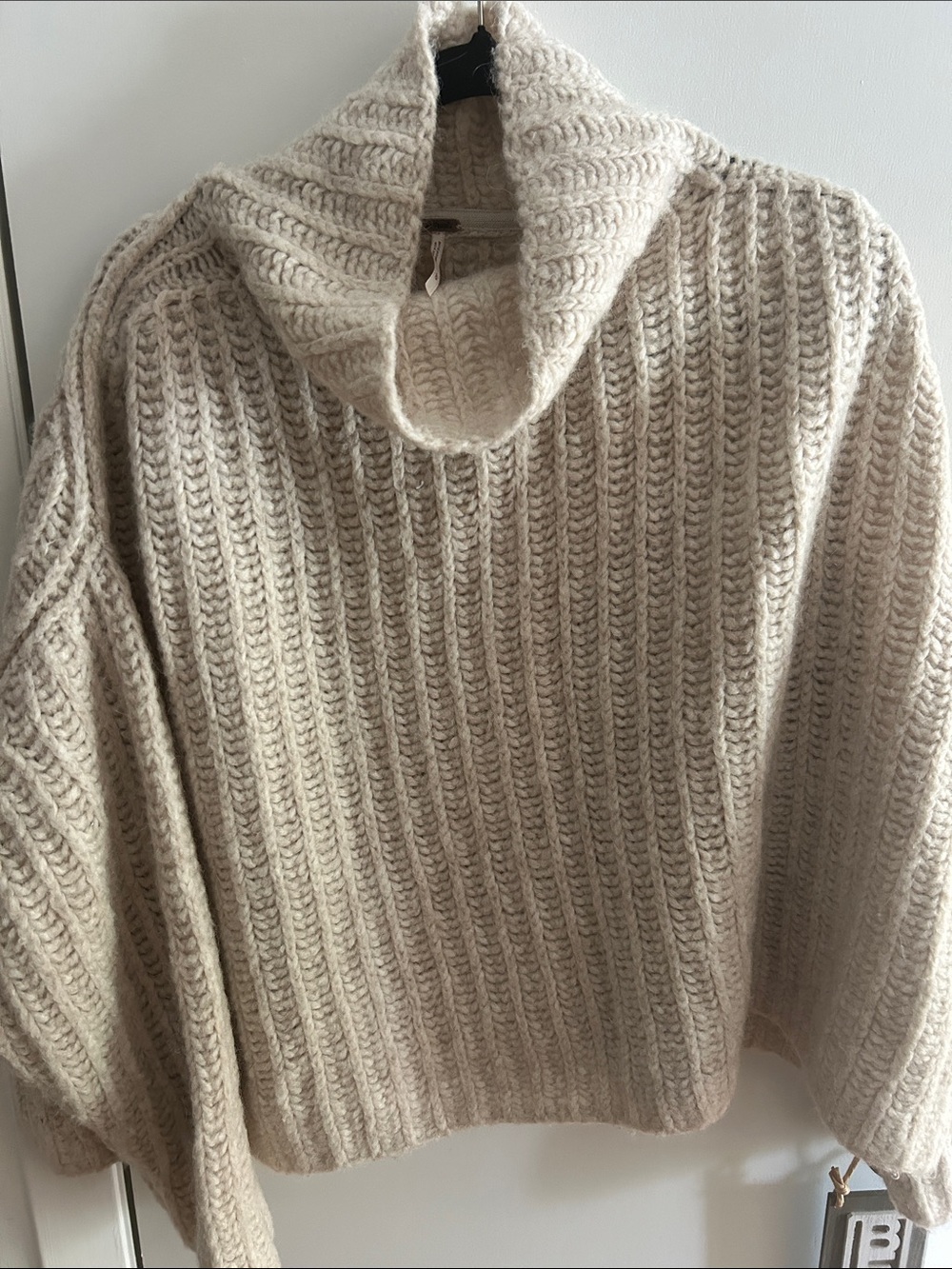 Free People Cozy cropped Cream Turtleneck Knit Sweater large